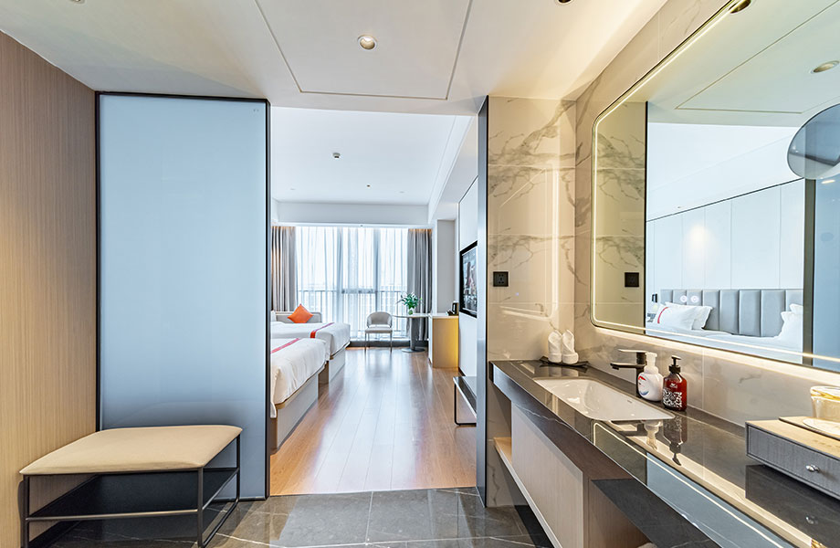 The Ultimate Guide to Aluminum Trim and Moulding for Modern Interiors